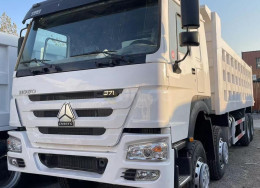 Howo 12 Wheeler Tipper Trucks  